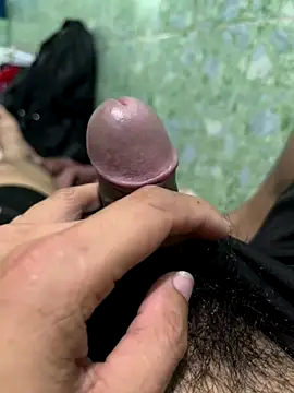 Snapshot of Langtudamdang89 chatting on 09/14/25, 09:08 Langtudamdang89 online show from 09/14/25, 09:08