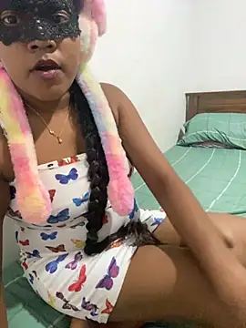 Snapshot of vinushi chatting on 10/02/25, 03:30 vinushi online show from 10/02/25, 03:30