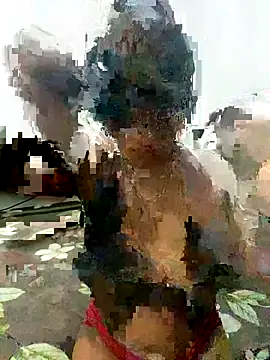 Snapshot of vinushi chatting on 10/17/25, 10:51 vinushi online show from 10/17/25, 10:51