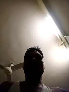 8133vaibhavh online show from 09/18/25, 02:41