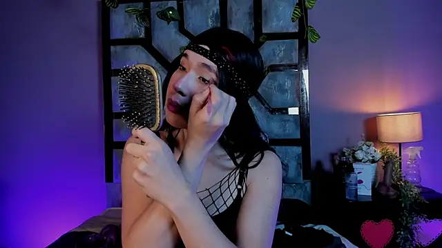 Snapshot of Electra_Gosselin chatting on 05/19/26, 12:27 Electra Gosselin online show from 05/19/26, 12:27