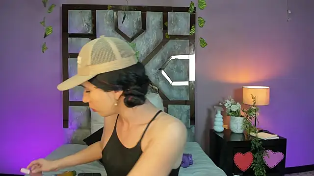 Snapshot of Electra_Gosselin chatting on 06/06/26, 01:11 Electra Gosselin online show from 06/06/26, 01:11