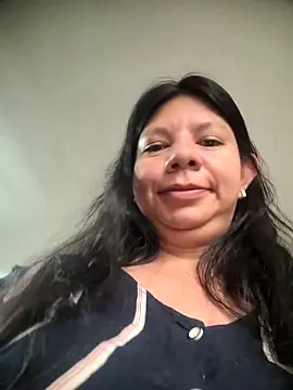 kinky momm online show from 10/28/25, 01:25