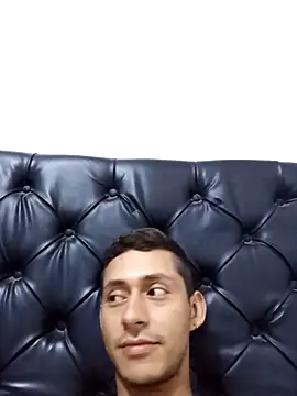 Snapshot of Boy_hot- chatting on 09/10/25, 04:23 Boy hot- online show from 09/10/25, 04:23