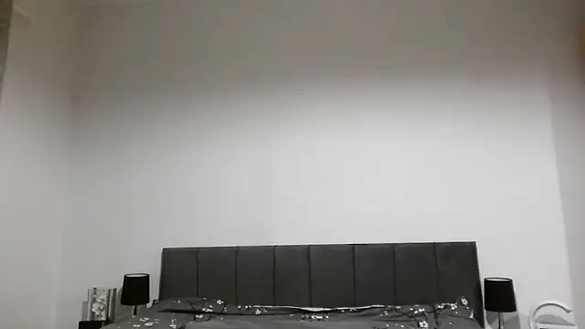 ShawtLana online show from 11/13/25, 08:30