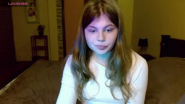 Lilly Jess online show from 10/06/25, 06:38