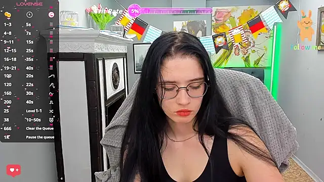 Snapshot of Charming_Mysteriousss chatting on 09/13/25, 12:05 Charming Mysteriousss online show from 09/13/25, 12:05