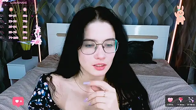 Charming Mysteriousss online show from 03/24/26, 01:49