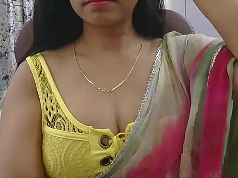 MISS SOMIYA online show from 03/25/26, 07:20