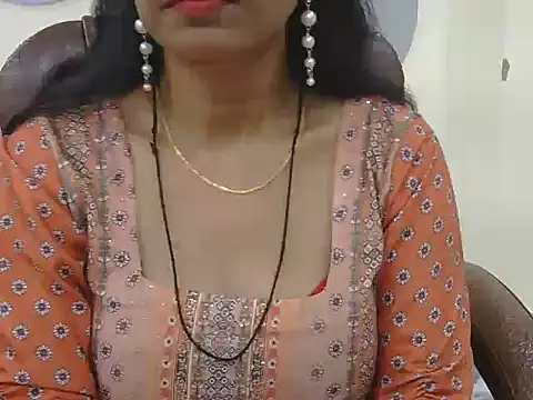 Snapshot of MISS_SOMIYA chatting on 07/10/26, 02:52 MISS SOMIYA online show from 07/10/26, 02:52
