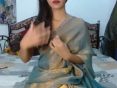 Drive girl online show from 10/19/25, 05:24