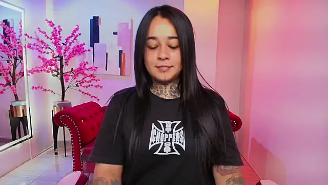 Black roseee online show from 02/11/26, 03:44