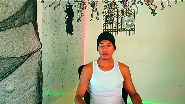 lorian vikel online show from 10/04/25, 09:24