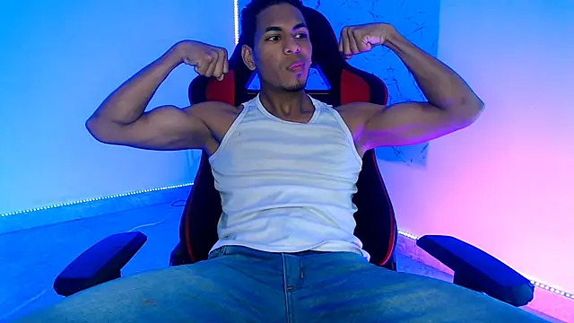 lorian vikel online show from 10/26/25, 09:10