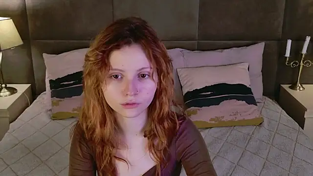 AlisHanson online show from 11/28/25, 02:09