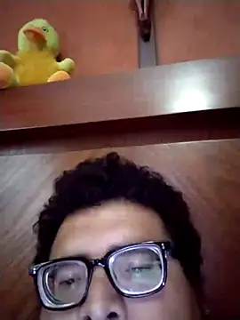 Santiagoqro85 online show from 09/11/25, 02:39