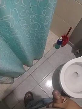 Santiagoqro85 online show from 04/08/26, 03:28