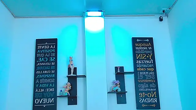 Snapshot of CHLOE_THUNDERS chatting on 02/16/26, 03:30 CHLOE THUNDERS online show from 02/16/26, 03:30