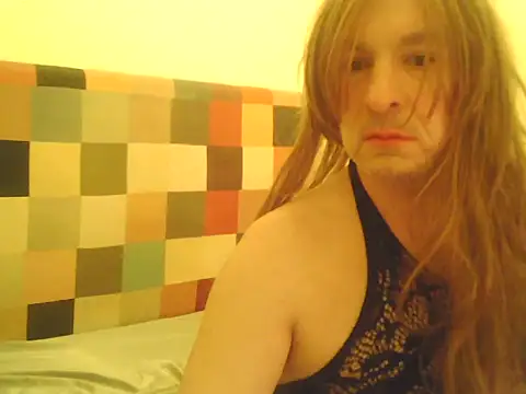 tuplaceroll online show from 11/25/25, 02:55