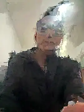 Snapshot of samuelcher chatting on 06/12/26, 04:33 samuelcher online show from 06/12/26, 04:33