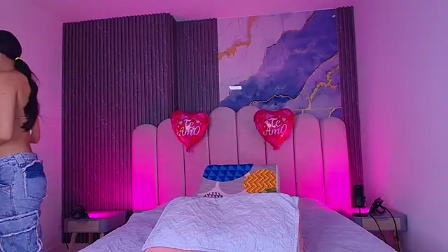 abbyrouss  online show from 02/17/26, 03:03