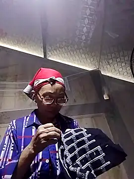 -Xuka-200 online show from 09/26/25, 12:47