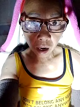 -Xuka-200 online show from 11/24/25, 10:31