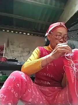 -Xuka-200 online show from 12/23/25, 01:25