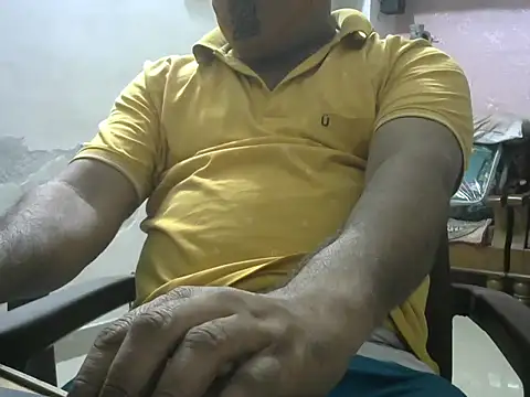 Famit025 online show from 12/17/25, 06:58