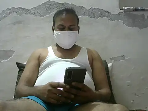 Famit025 online show from 02/19/26, 06:15