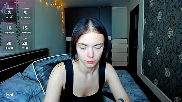 bonnybimi online show from 10/08/25, 08:17