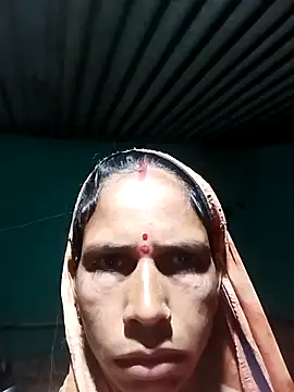 Sm sanjna online show from 10/15/25, 10:10