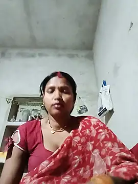 Snapshot of Cm_pooja chatting on 05/19/26, 04:02 Cm pooja online show from 05/19/26, 04:02