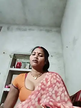 Snapshot of Cm_pooja chatting on 06/15/26, 04:53 Cm pooja online show from 06/15/26, 04:53