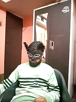 soniriyaa010101 online show from 02/01/26, 09:30