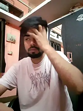 soniriyaa010101 online show from 04/02/26, 07:39