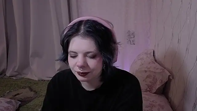 Alice Zev online show from 04/21/26, 01:07