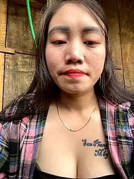 chipp-bong online show from 10/30/25, 12:34