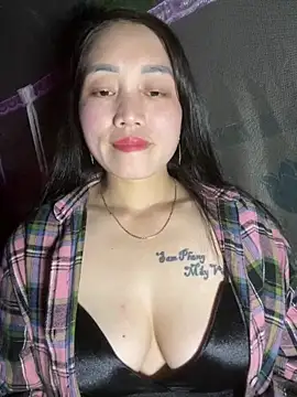 chipp-bong online show from 12/18/25, 01:39