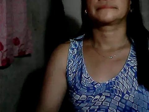 yoursPinayMama1682 online show from 01/06/26, 02:21