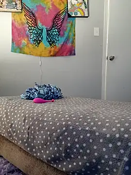 Snapshot of LuvTune chatting on 03/30/26, 11:33 LuvTune online show from 03/30/26, 11:33