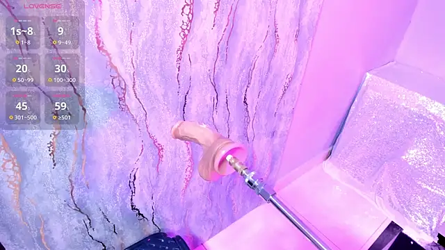 mia cataleiya online show from 10/17/25, 11:13