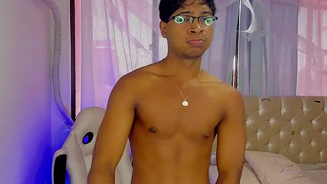 cassian gold online show from 10/18/25, 04:19