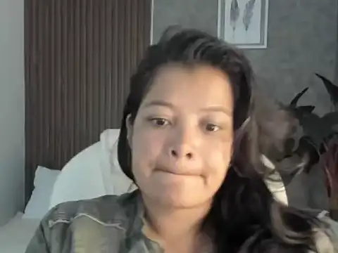 Scarletth Moon online show from 10/30/25, 01:12