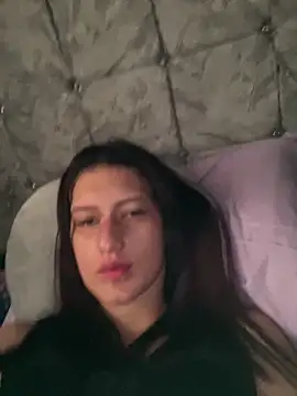 Caroline daring online show from 03/26/26, 02:44