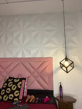 Caroline daring online show from 05/29/26, 12:25