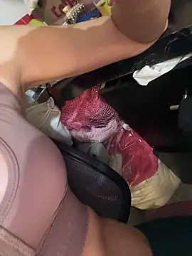 Caroline daring online show from 06/02/26, 05:15