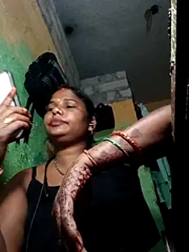 SweetKomal89 online show from 10/29/25, 07:37