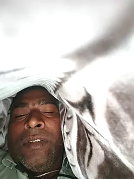 Chanderi19 online show from 11/12/25, 10:20