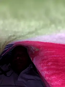 Chanderi19 online show from 03/31/26, 08:20